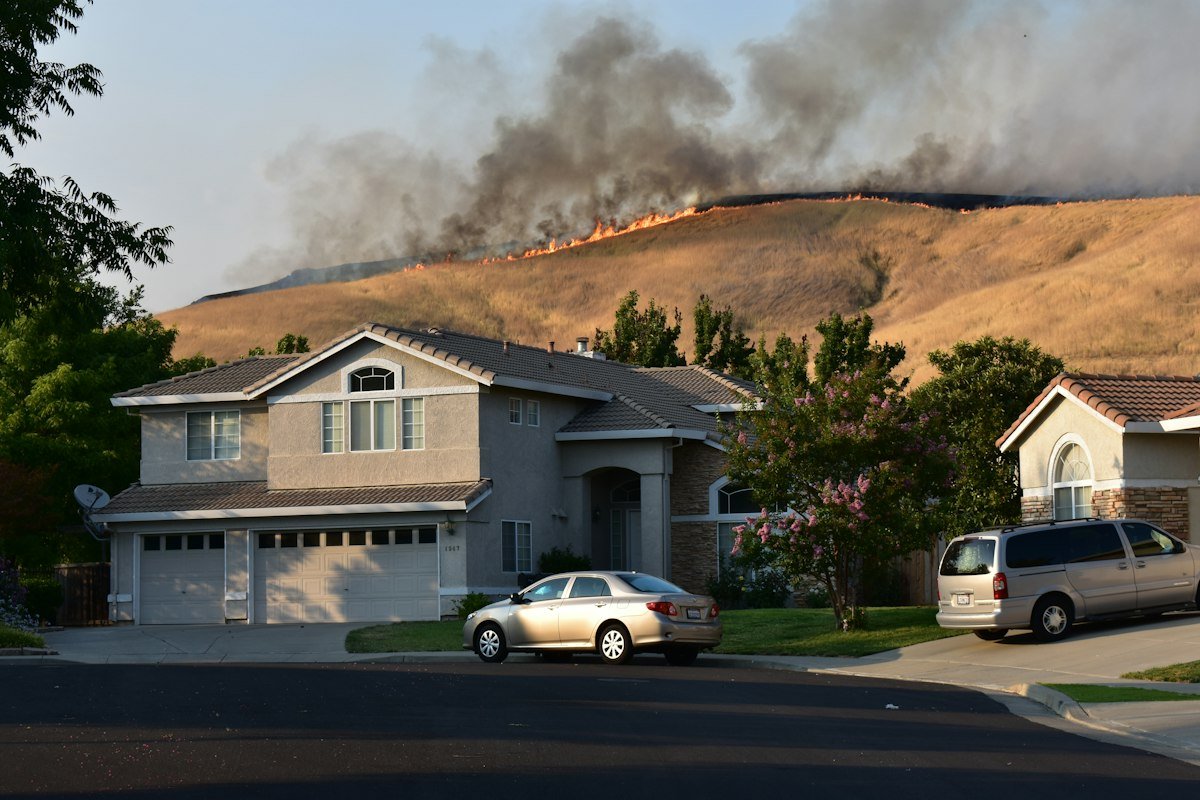 Context photograph: beygood wildfire